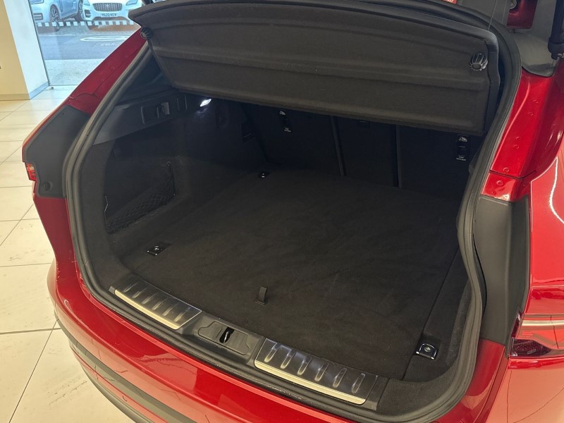 2023 (72) JAGUAR F-PACE 2.0 D200 R-Dynamic Black 5dr Auto AWD 4990232