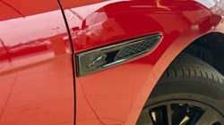 2023 (72) JAGUAR F-PACE 2.0 D200 R-Dynamic Black 5dr Auto AWD 4990213
