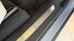 2022 (72) JAGUAR F-PACE 2.0 P400e R-Dynamic SE 5dr Auto AWD 4997758