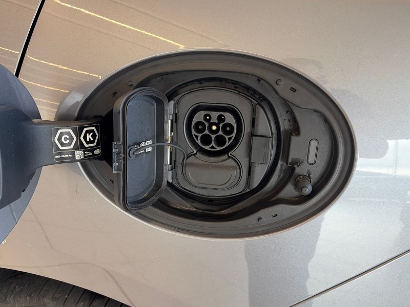 2022 (72) JAGUAR F-PACE 2.0 P400e R-Dynamic SE 5dr Auto AWD 4997779