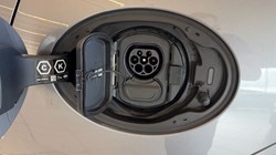 2022 (72) JAGUAR F-PACE 2.0 P400e R-Dynamic SE 5dr Auto AWD 4997779