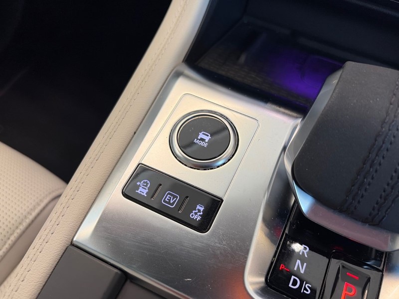 2022 (72) JAGUAR F-PACE 2.0 P400e R-Dynamic SE 5dr Auto AWD 4997756