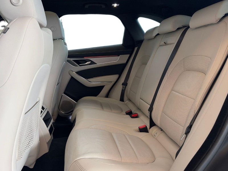 2022 (72) JAGUAR F-PACE 2.0 P400e R-Dynamic SE 5dr Auto AWD 4997721