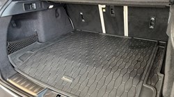 2022 (72) JAGUAR F-PACE 2.0 P400e R-Dynamic SE 5dr Auto AWD 4997759