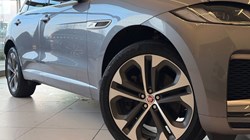 2022 (72) JAGUAR F-PACE 2.0 P400e R-Dynamic SE 5dr Auto AWD 4997764