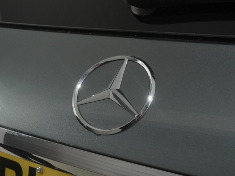 2019 (69) MERCEDES-BENZ GLE 350d 4Matic AMG Line Prem 5dr 9G-Tronic [7 St] 5752749
