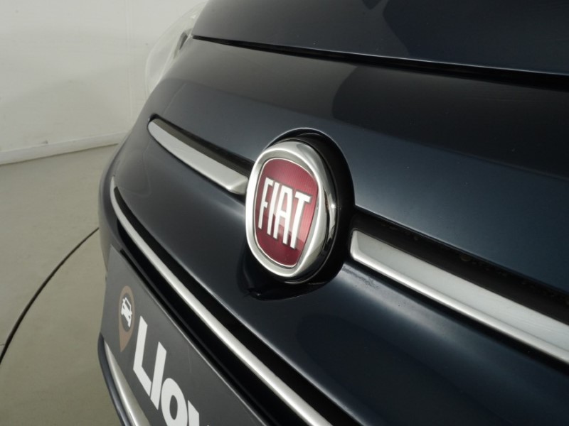 2017 (67) FIAT 500 1.2 Lounge 3dr Dualogic 5753809