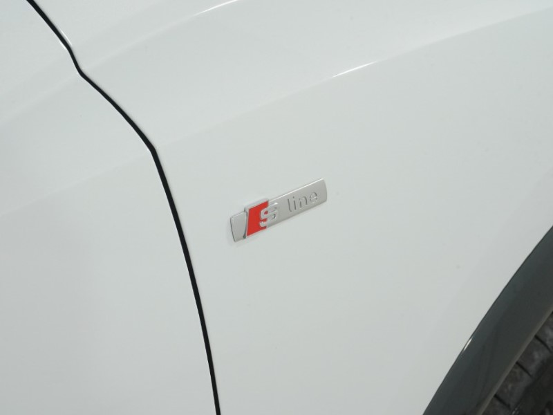2021 (71) AUDI Q3 45 TFSI e Black Edition 5dr S Tronic 5800208