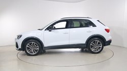 2021 (71) AUDI Q3 45 TFSI e Black Edition 5dr S Tronic 5800276