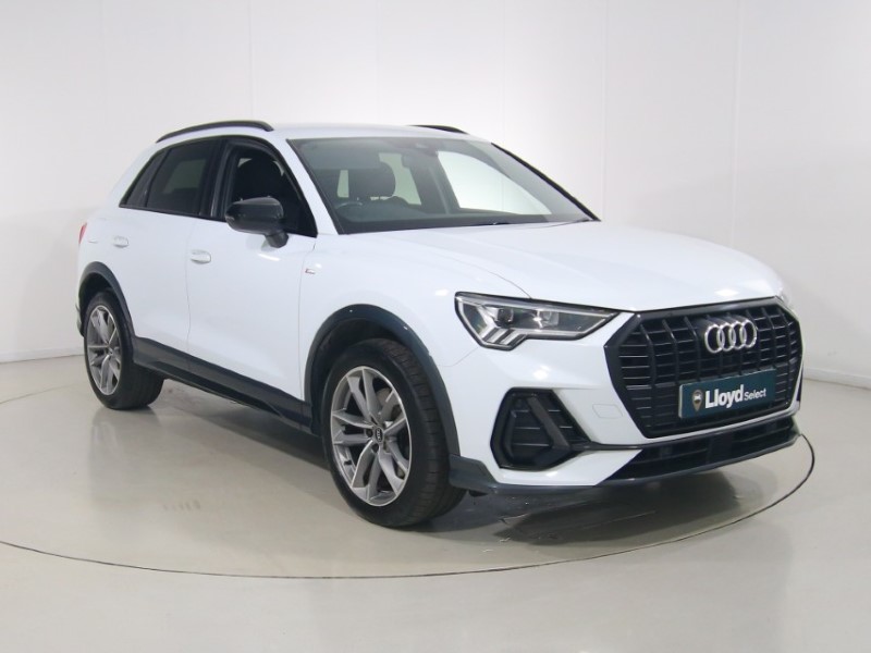 2021 (71) AUDI Q3 45 TFSI e Black Edition 5dr S Tronic