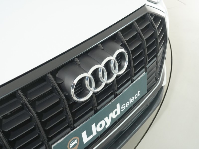 2021 (71) AUDI Q3 45 TFSI e Black Edition 5dr S Tronic 5800189