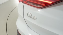 2021 (71) AUDI Q3 45 TFSI e Black Edition 5dr S Tronic 5800175