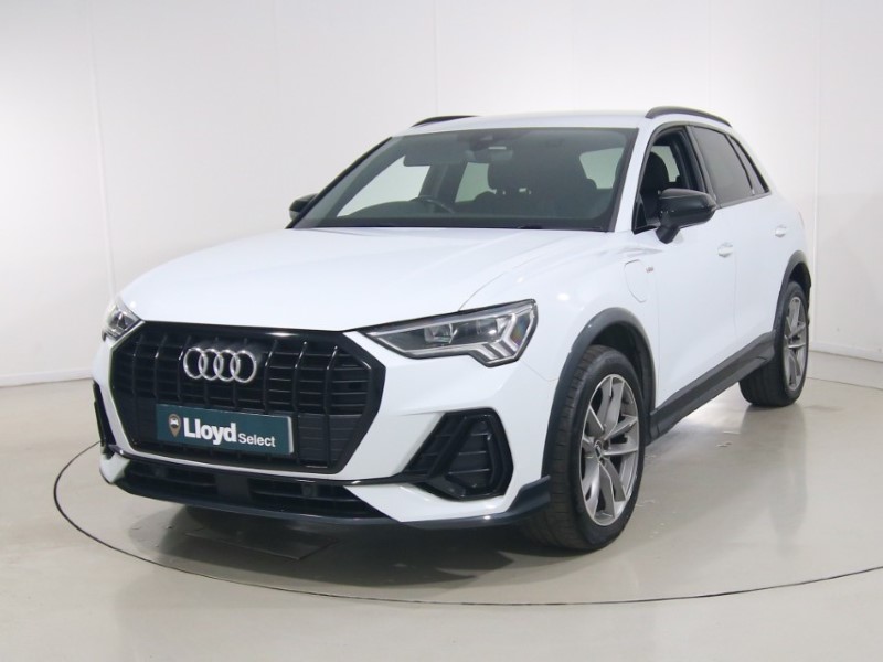 2021 (71) AUDI Q3 45 TFSI e Black Edition 5dr S Tronic 5800275