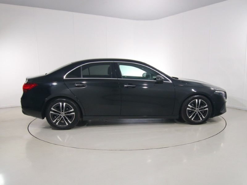 2023 (73) MERCEDES-BENZ A CLASS A180 Sport Executive 4dr Auto 5759174