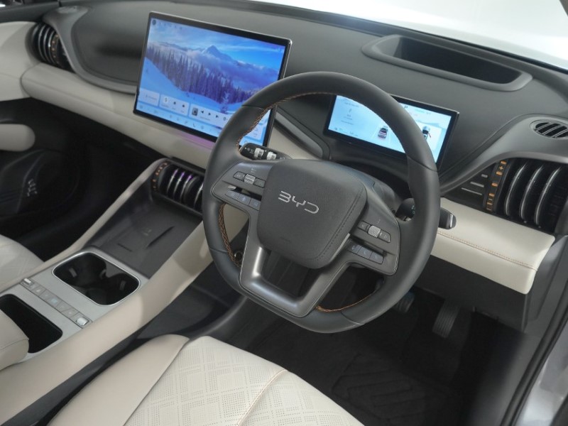 2026 (26) BYD ATTO 3 150kW Design 60kWh 5dr Auto 5778341