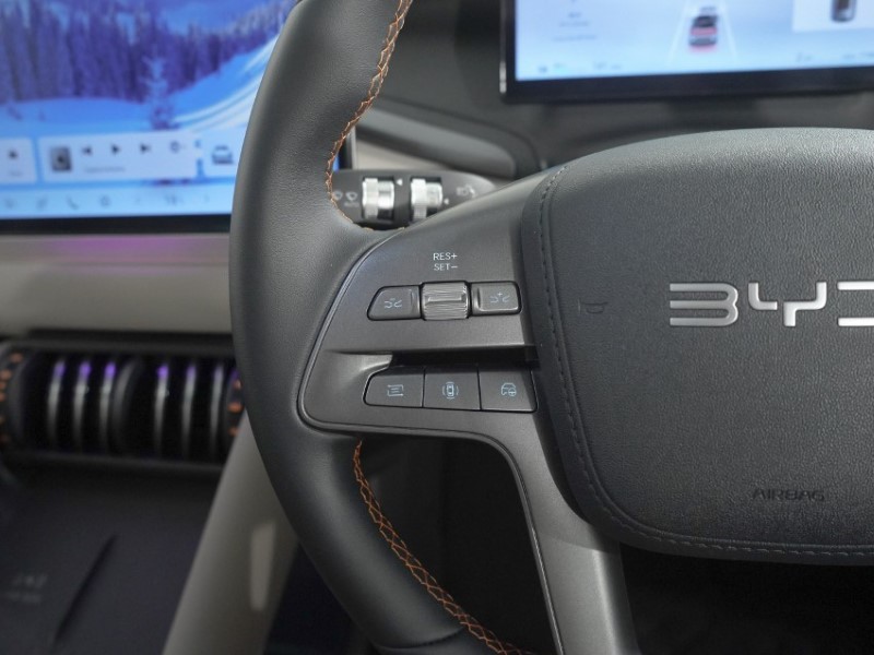 2026 (26) BYD ATTO 3 150kW Design 60kWh 5dr Auto 5778344