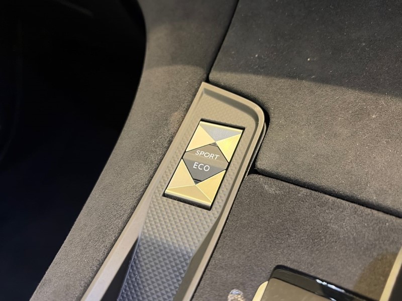 2018 (68) DS DS 7 1.6 PureTech Performance Line 5dr EAT8 5016820