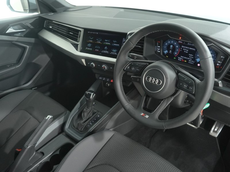 2026 (26) AUDI A1 35 TFSI S Line 5dr S Tronic 5780656