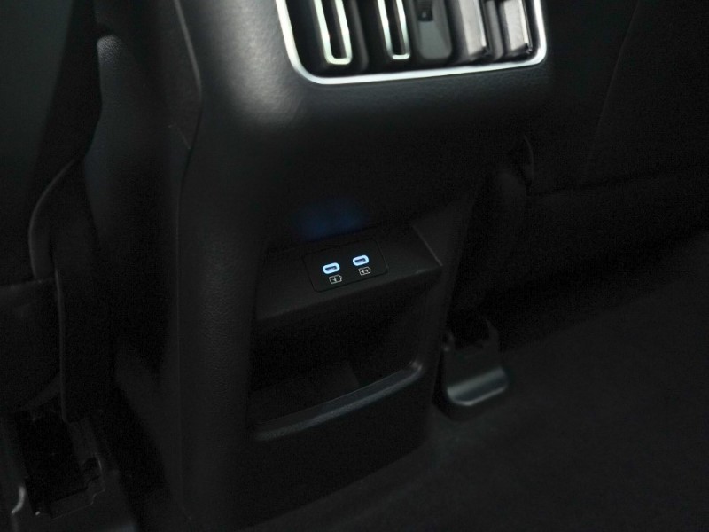 2025 (75) BYD SEAL U 1.5 DM-i Comfort 5dr Auto 5787438