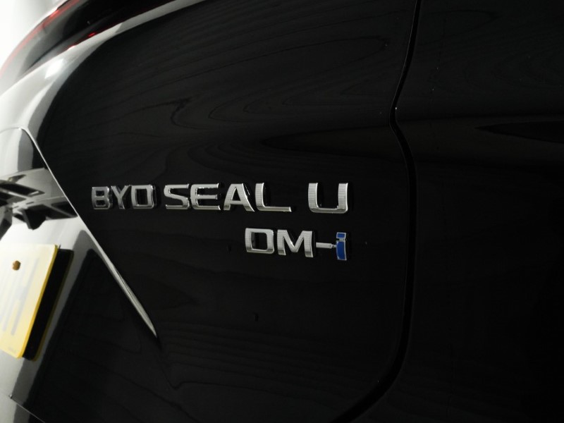 2025 (75) BYD SEAL U 1.5 DM-i Comfort 5dr Auto 5787428
