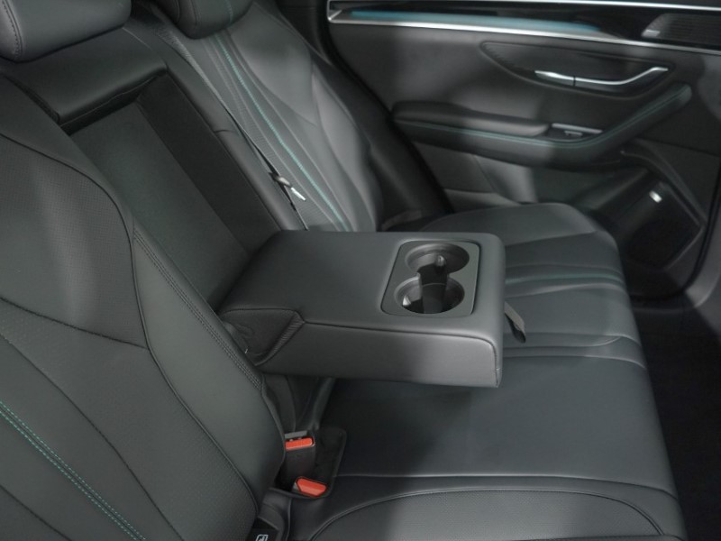 2025 (75) BYD SEAL U 1.5 DM-i Comfort 5dr Auto 5788328