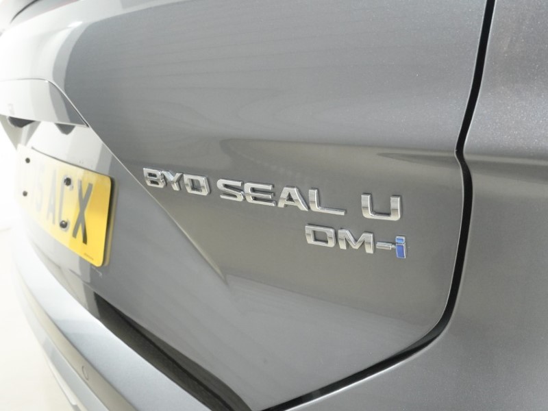 2025 (75) BYD SEAL U 1.5 DM-i Comfort 5dr Auto 5788305