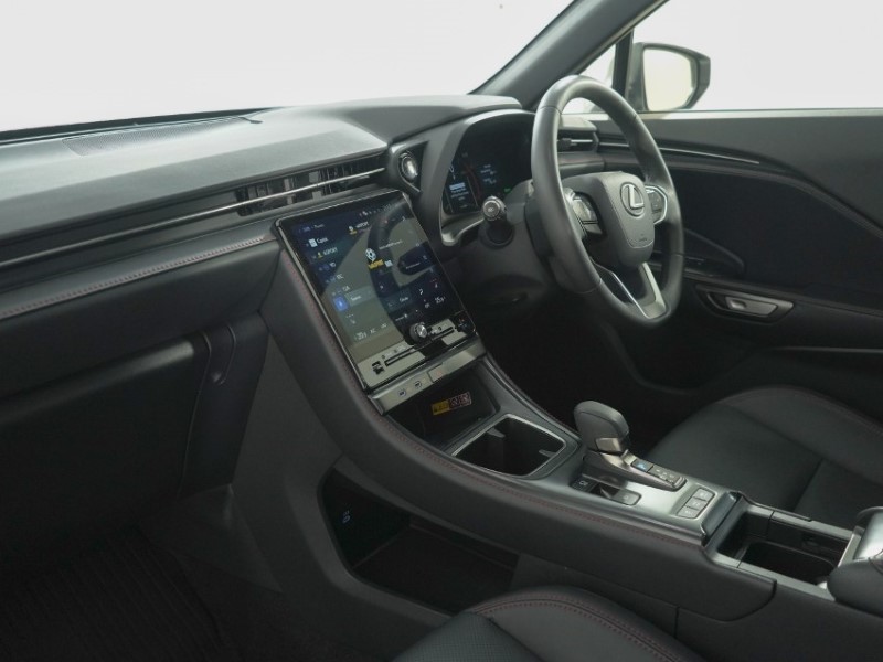 2025 (25) LEXUS LBX 1.5 Premium Plus 5dr E-CVT 5809782