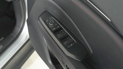 2025 (25) LEXUS LBX 1.5 Premium Plus 5dr E-CVT 5809795