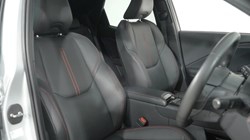 2025 (25) LEXUS LBX 1.5 Premium Plus 5dr E-CVT 5809800