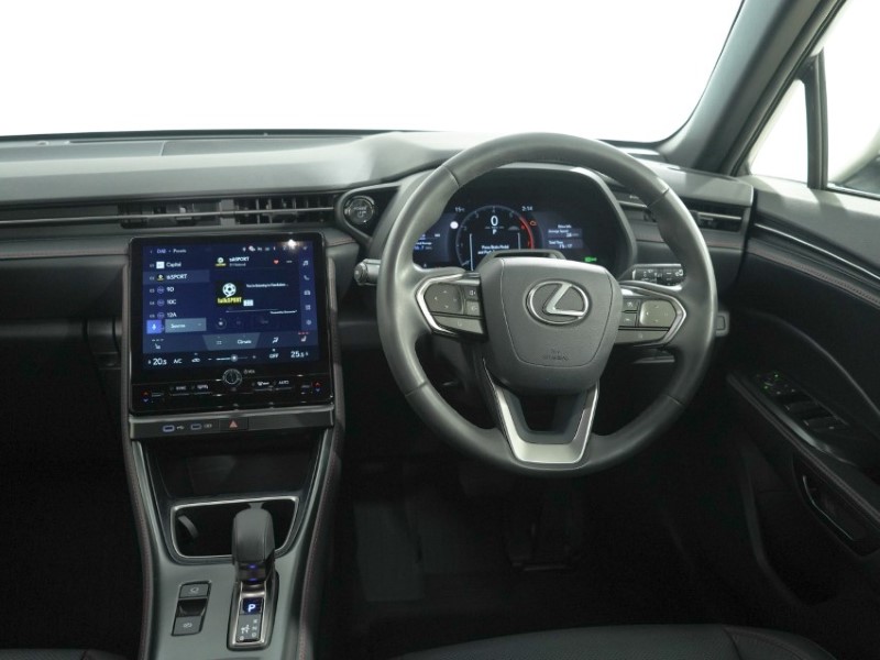 2025 (25) LEXUS LBX 1.5 Premium Plus 5dr E-CVT 5809786