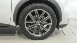2025 (25) LEXUS LBX 1.5 Premium Plus 5dr E-CVT 5809792