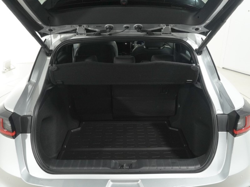2025 (25) LEXUS LBX 1.5 Premium Plus 5dr E-CVT 5809779