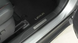 2025 (25) LEXUS LBX 1.5 Premium Plus 5dr E-CVT 5809796