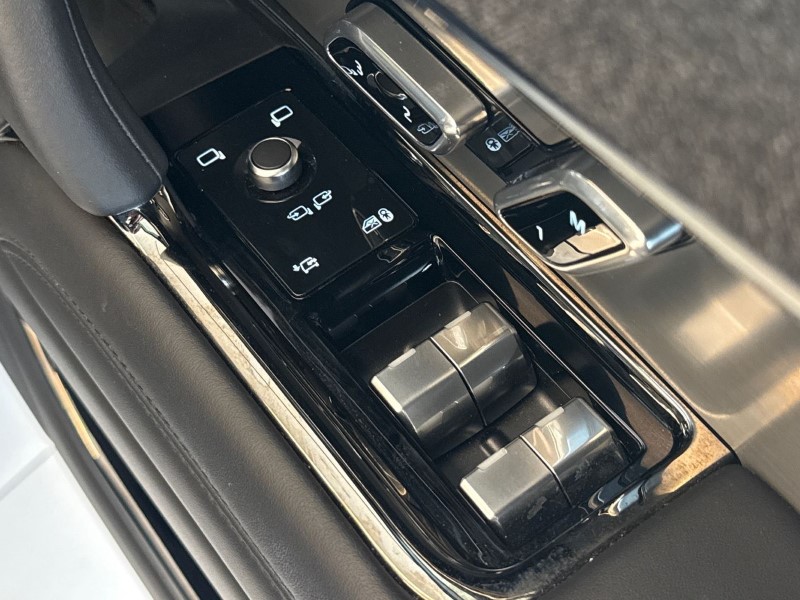 2024 (24) LAND ROVER RANGE ROVER SPORT 3.0 D300 Dynamic SE 5dr Auto 5250363