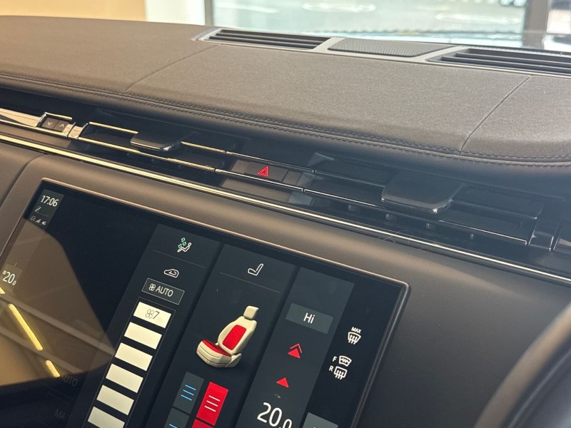 2024 (24) LAND ROVER RANGE ROVER SPORT 3.0 D300 Dynamic SE 5dr Auto 5250375