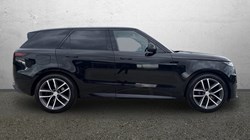 2024 (24) LAND ROVER RANGE ROVER SPORT 3.0 D300 Dynamic SE 5dr Auto 5250345