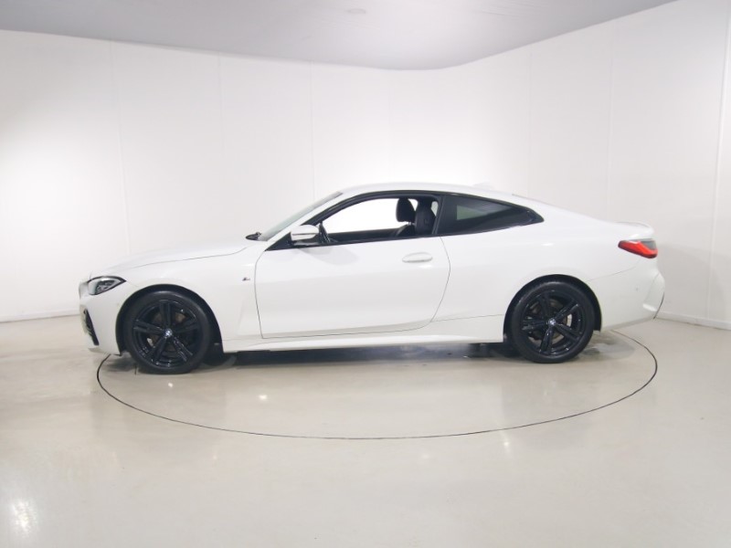 2021 (71) BMW 4 SERIES 420d xDrive MHT M Sport 2dr Step Auto 5815477
