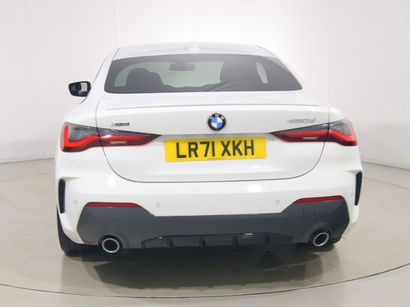 2021 (71) BMW 4 SERIES 420d xDrive MHT M Sport 2dr Step Auto 5815479