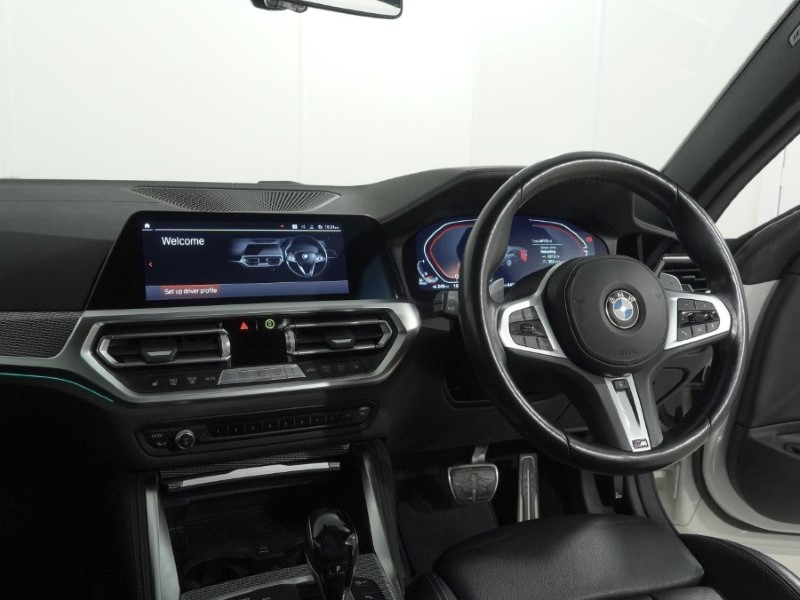 2021 (71) BMW 4 SERIES 420d xDrive MHT M Sport 2dr Step Auto 5815431