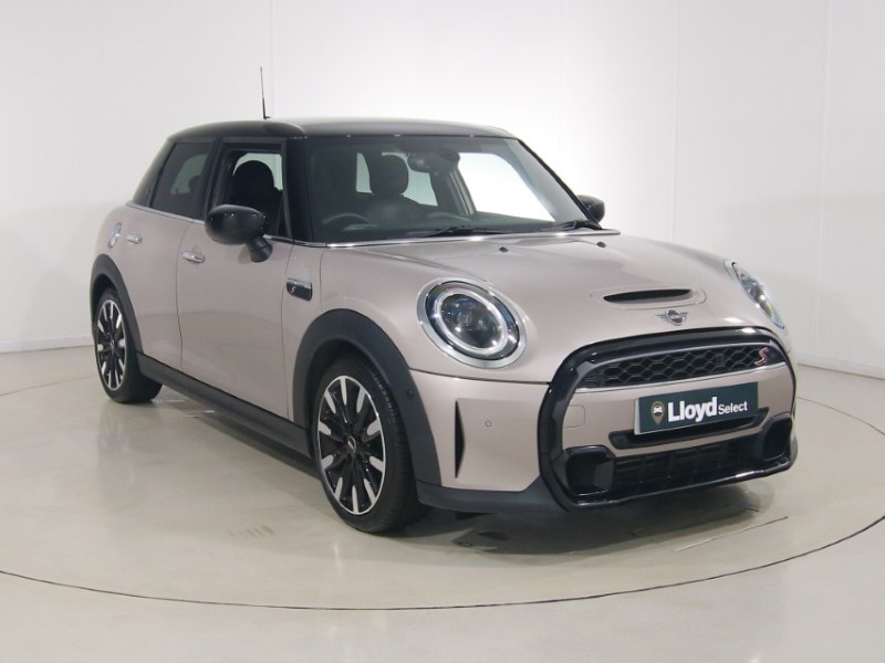 2021 (21) MINI HATCHBACK 2.0 Cooper S Exclusive 5dr