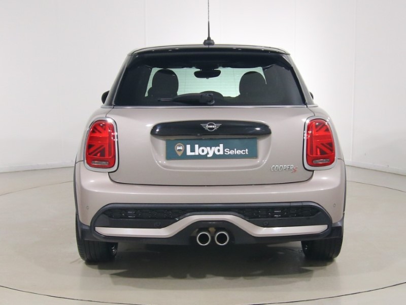 2021 (21) MINI HATCHBACK 2.0 Cooper S Exclusive 5dr 5836536