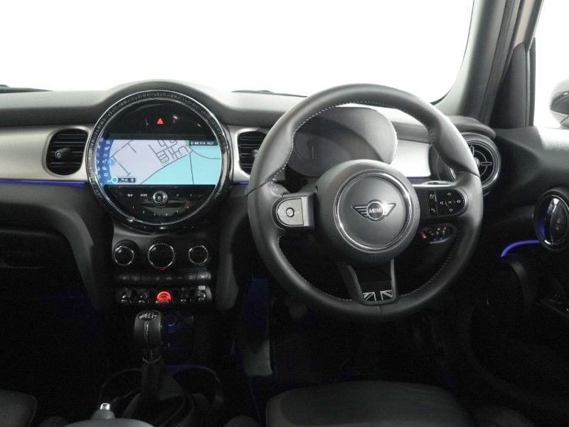 2021 (21) MINI HATCHBACK 2.0 Cooper S Exclusive 5dr 5836488