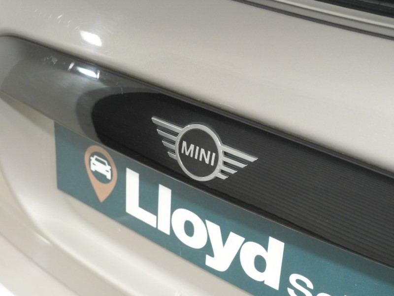 2021 (21) MINI HATCHBACK 2.0 Cooper S Exclusive 5dr 5836477
