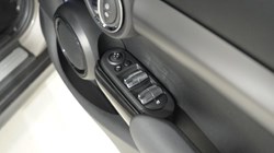 2021 (21) MINI HATCHBACK 2.0 Cooper S Exclusive 5dr 5836504