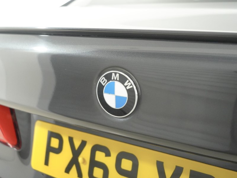 2019 (69) BMW 5 SERIES 520i M Sport 4dr Auto 5833100