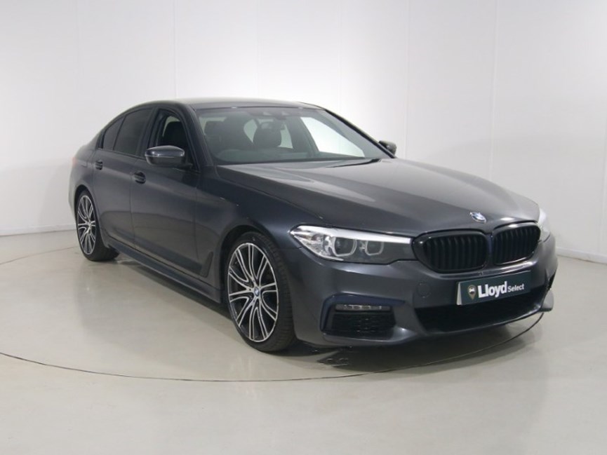 2019 (69) BMW 5 SERIES 520i M Sport 4dr Auto