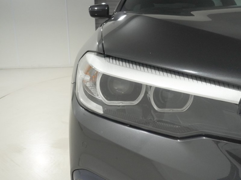2019 (69) BMW 5 SERIES 520i M Sport 4dr Auto 5833113