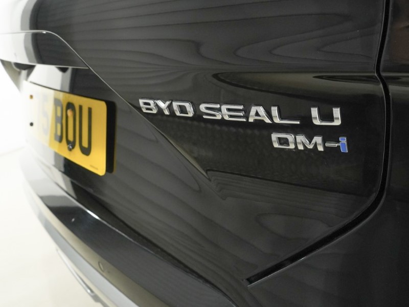 2025 (75) BYD SEAL U 1.5 DM-i Boost 5dr Auto 5861814