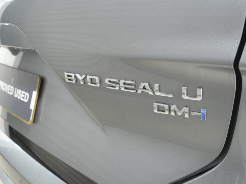 2025 (75) BYD SEAL U 1.5 DM-i Comfort 5dr Auto 5842087