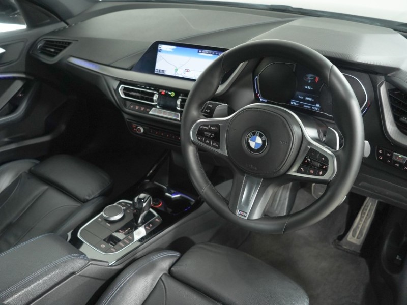 2020 (70) BMW 1 SERIES 118d M Sport 5dr Step Auto 5865467